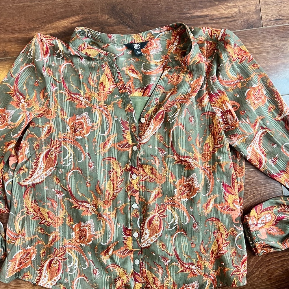 Frye Women's Green and Orange Floral Top